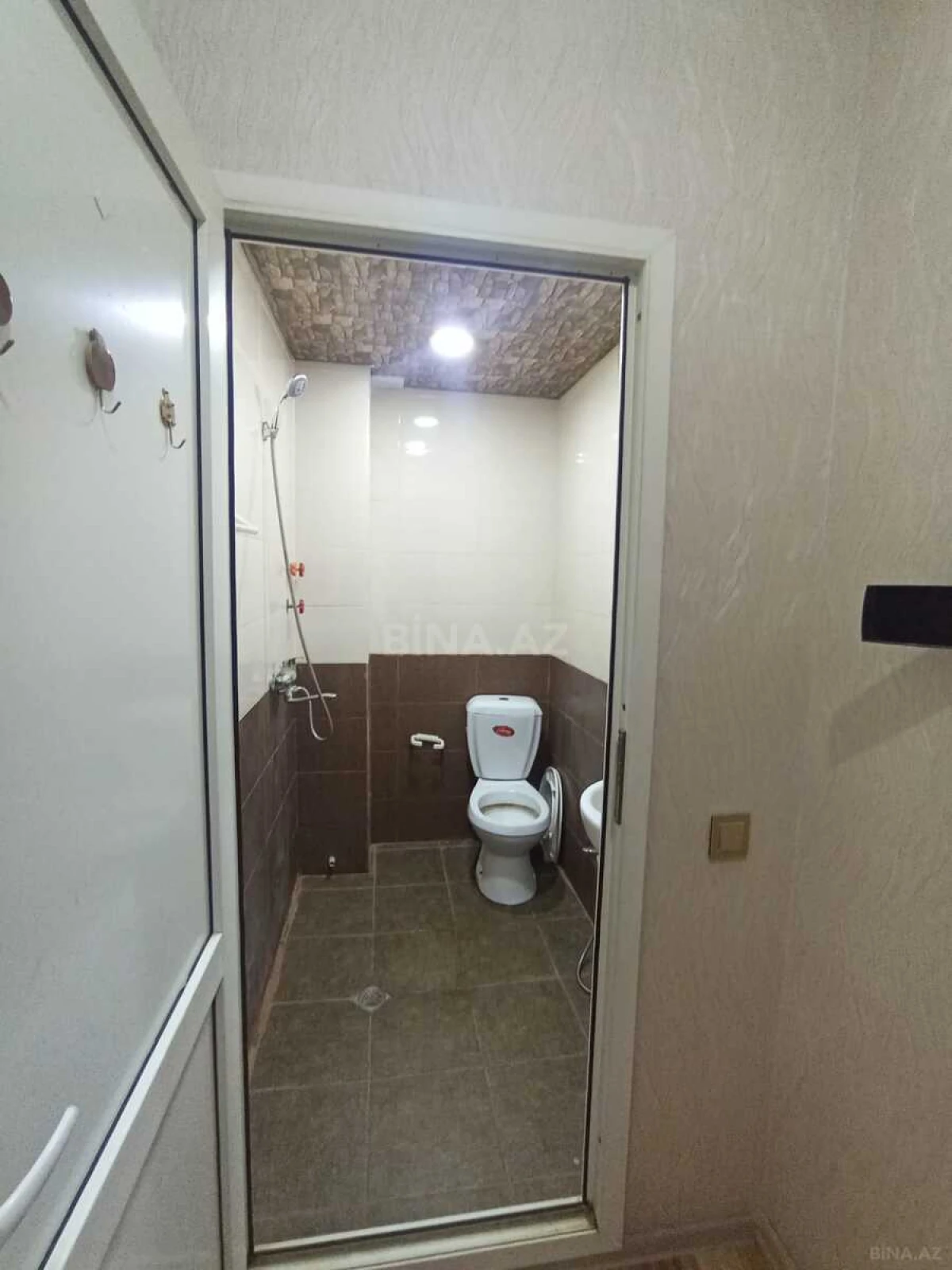 Kirayə verilir 2 otaqlı mənzil 40 m²