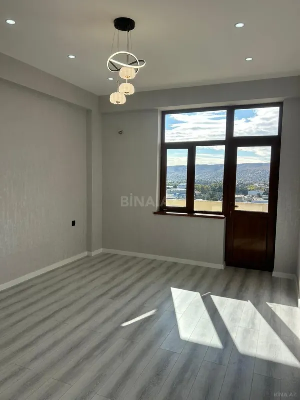 Satılır 2 otaqlı mənzil 57 m²