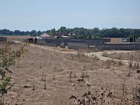 Satılır torpaq sahəsi 28 m²