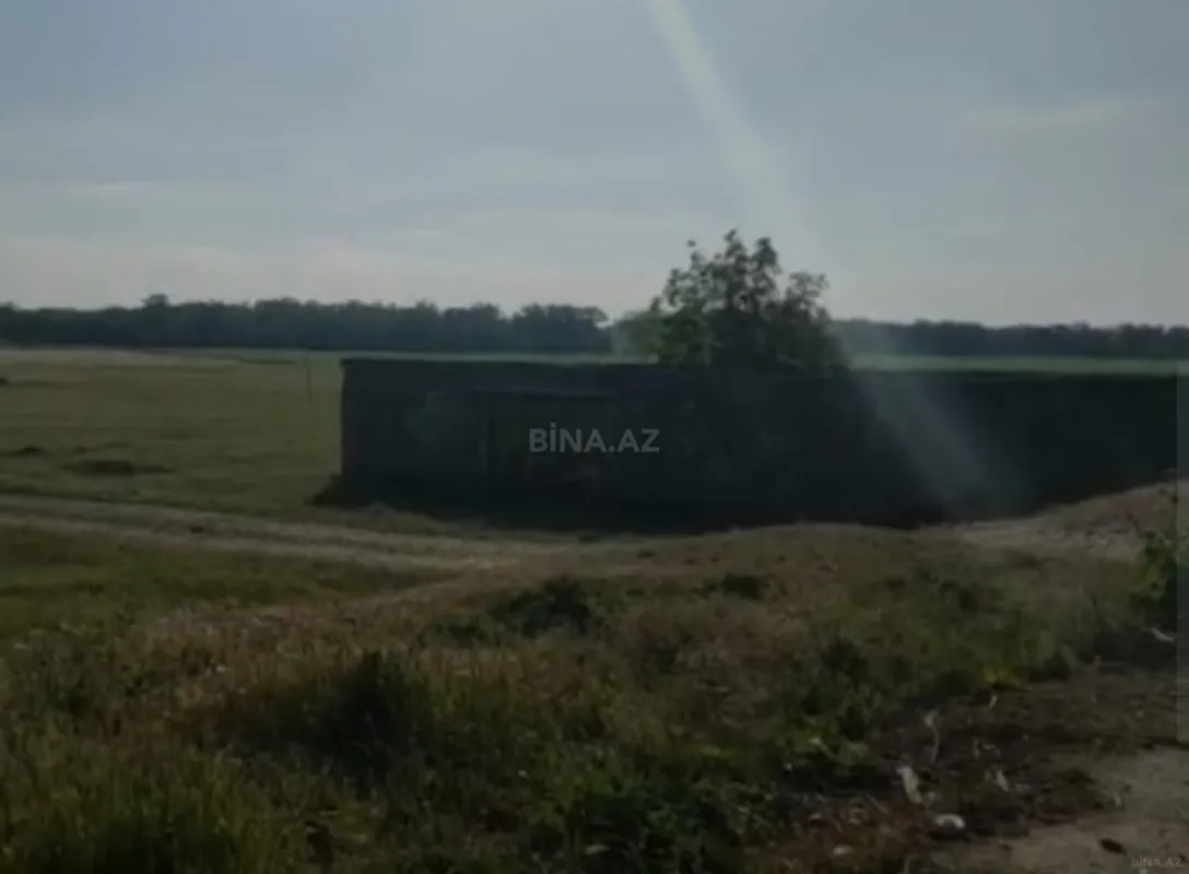 Satılır torpaq sahəsi 28 m²