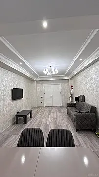 Kirayə verilir 3 otaqlı mənzil 109 m²