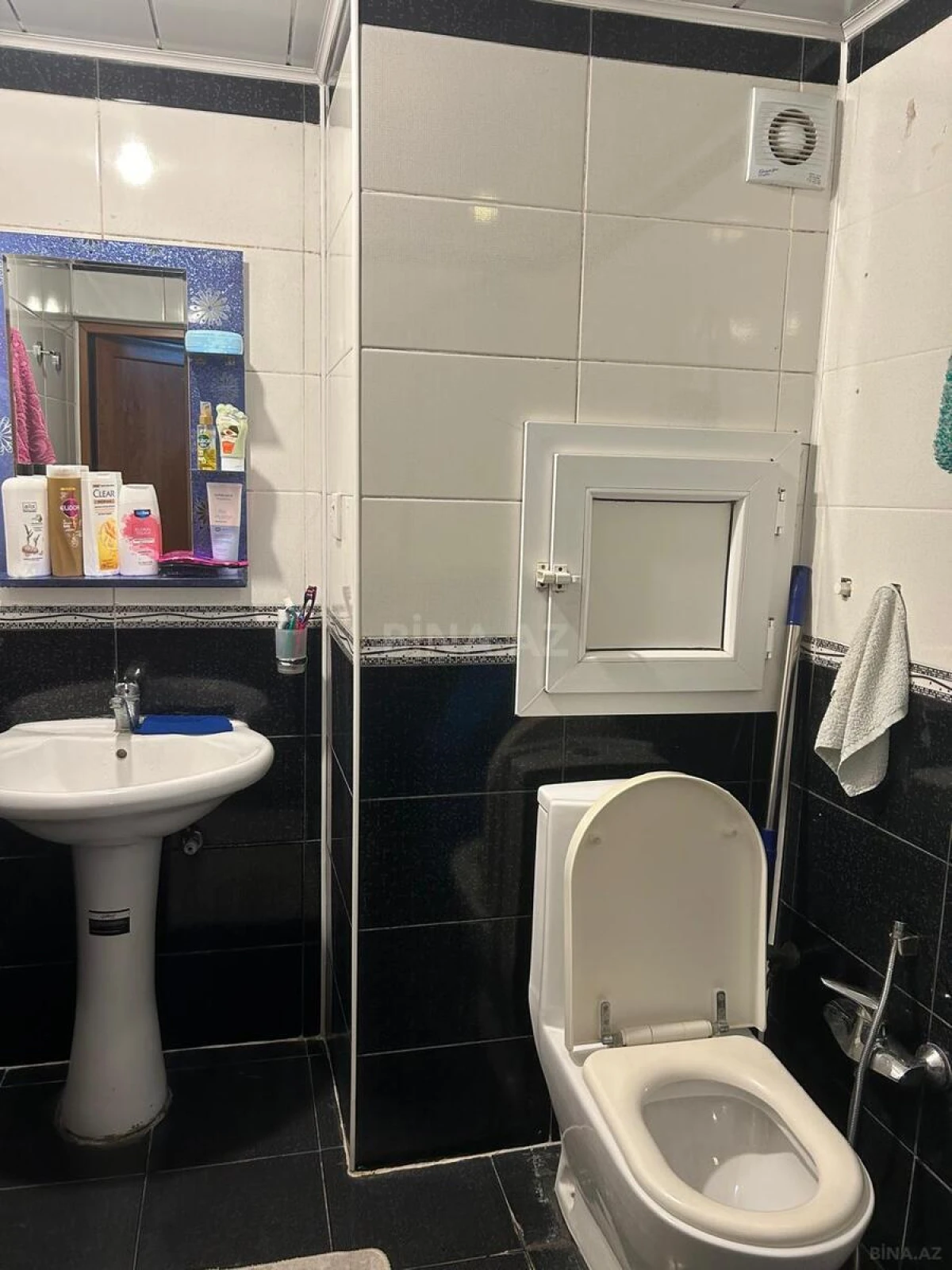 Satılır 2 otaqlı mənzil 65 m²