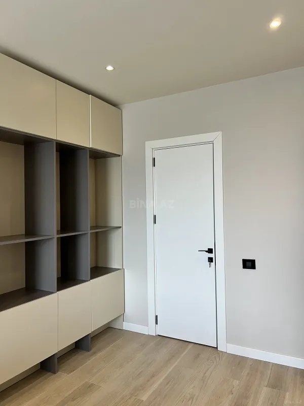 Kirayə verilir 2 otaqlı mənzil 100 m²