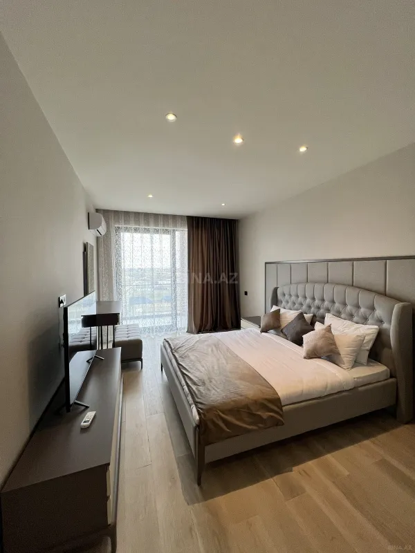 Kirayə verilir 2 otaqlı mənzil 100 m²