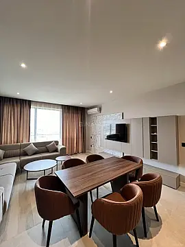 Kirayə verilir 2 otaqlı mənzil 100 m²