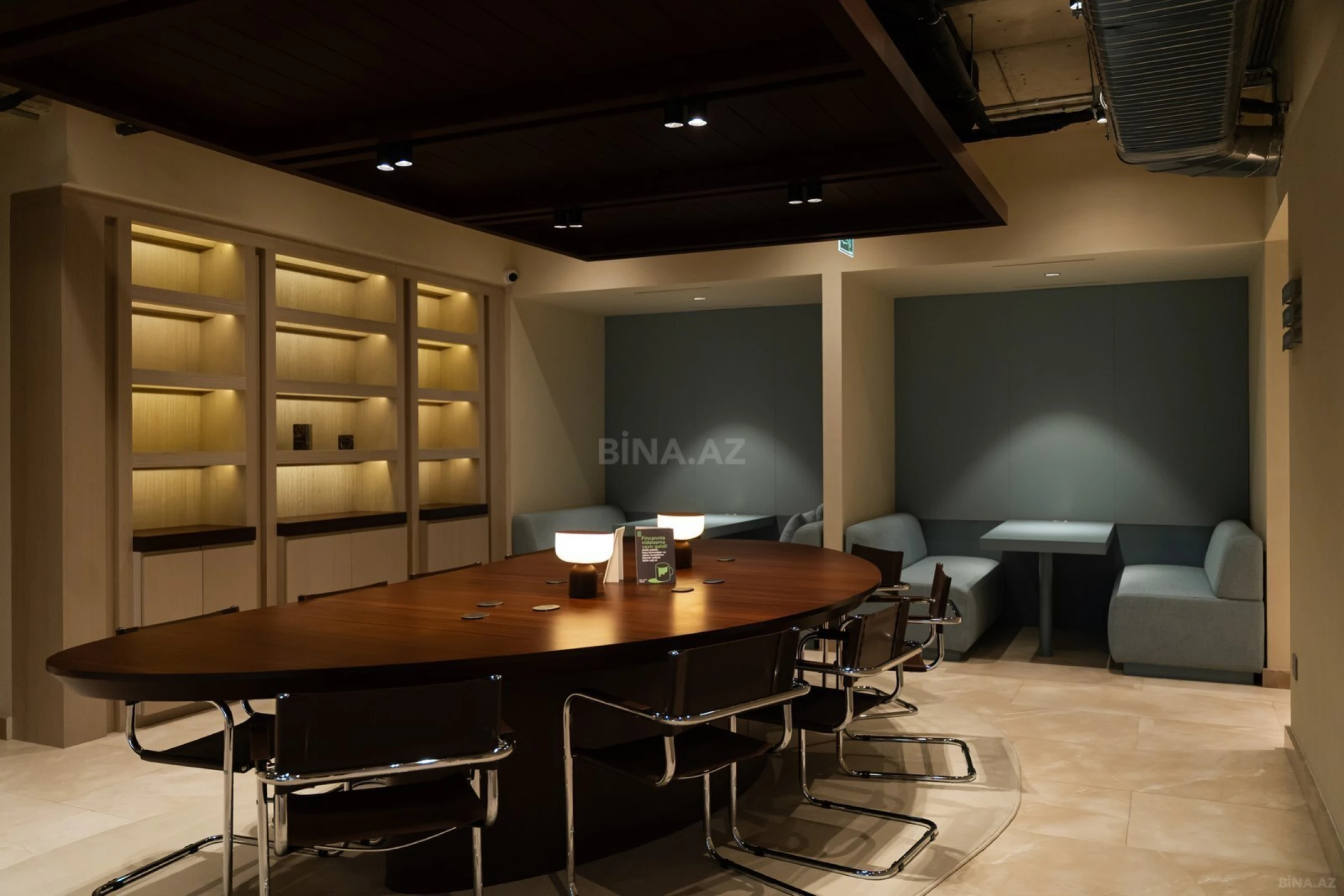 Kirayə verilir 5 otaqlı ofis 275 m²