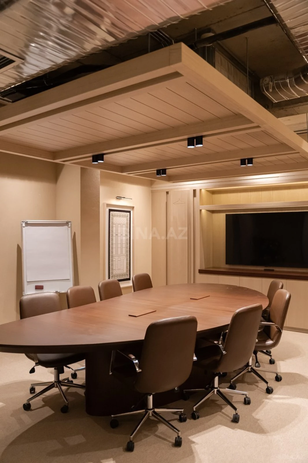 Kirayə verilir 5 otaqlı ofis 275 m²