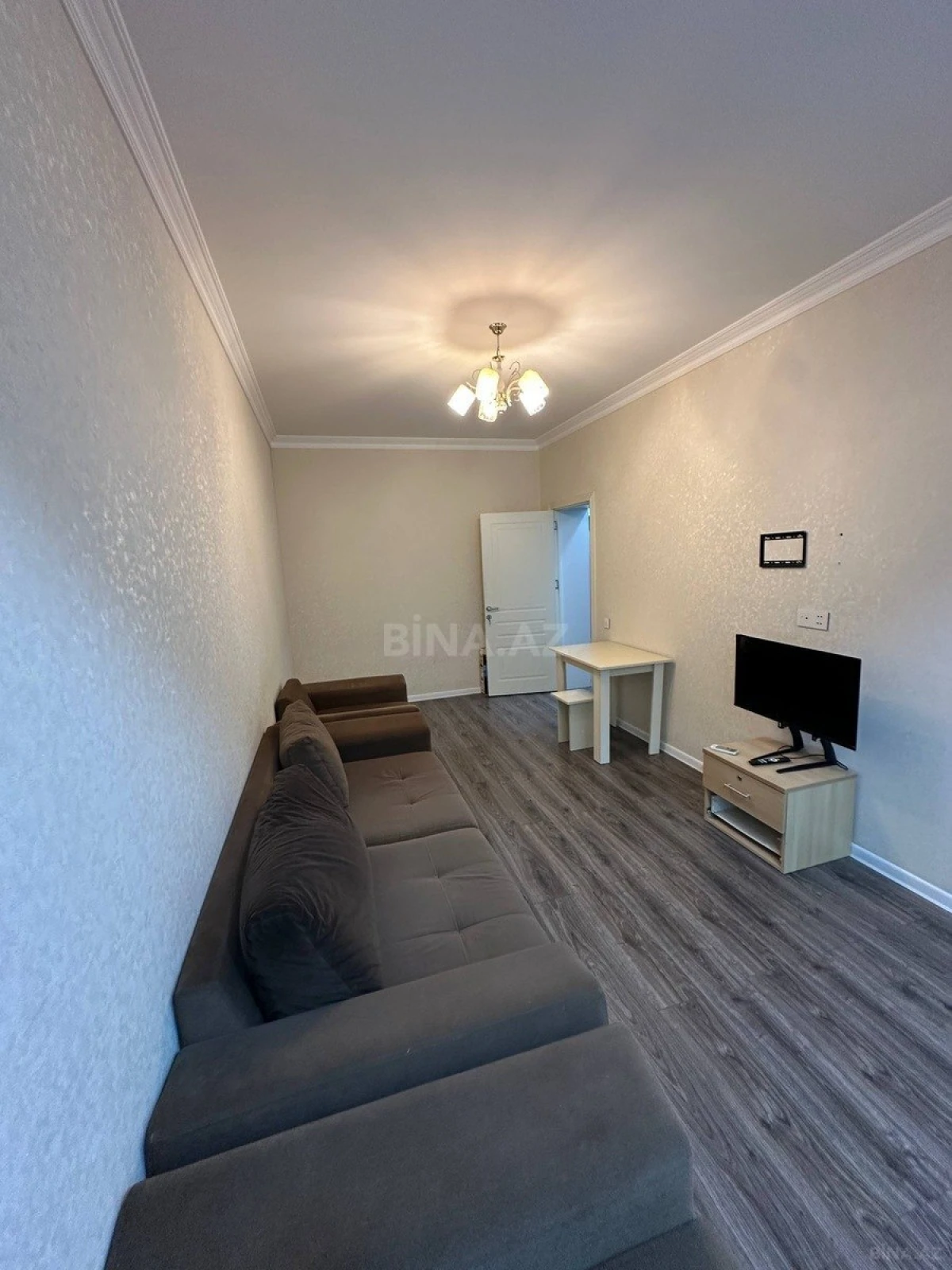 Kirayə verilir 2 otaqlı mənzil 55 m²