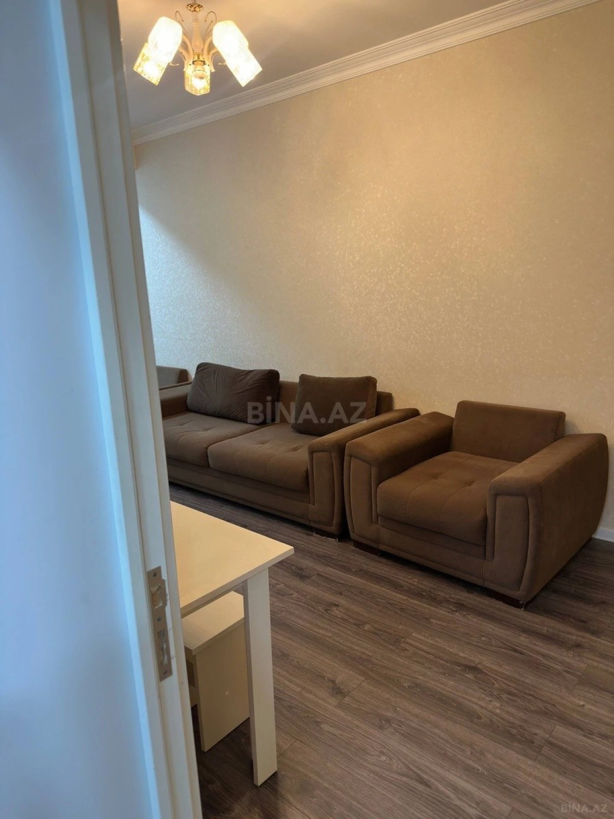 Kirayə verilir 2 otaqlı mənzil 55 m²