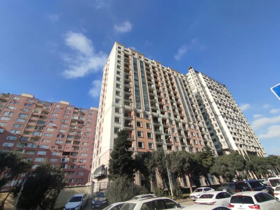 Kirayə verilir 2 otaqlı mənzil 60 m²