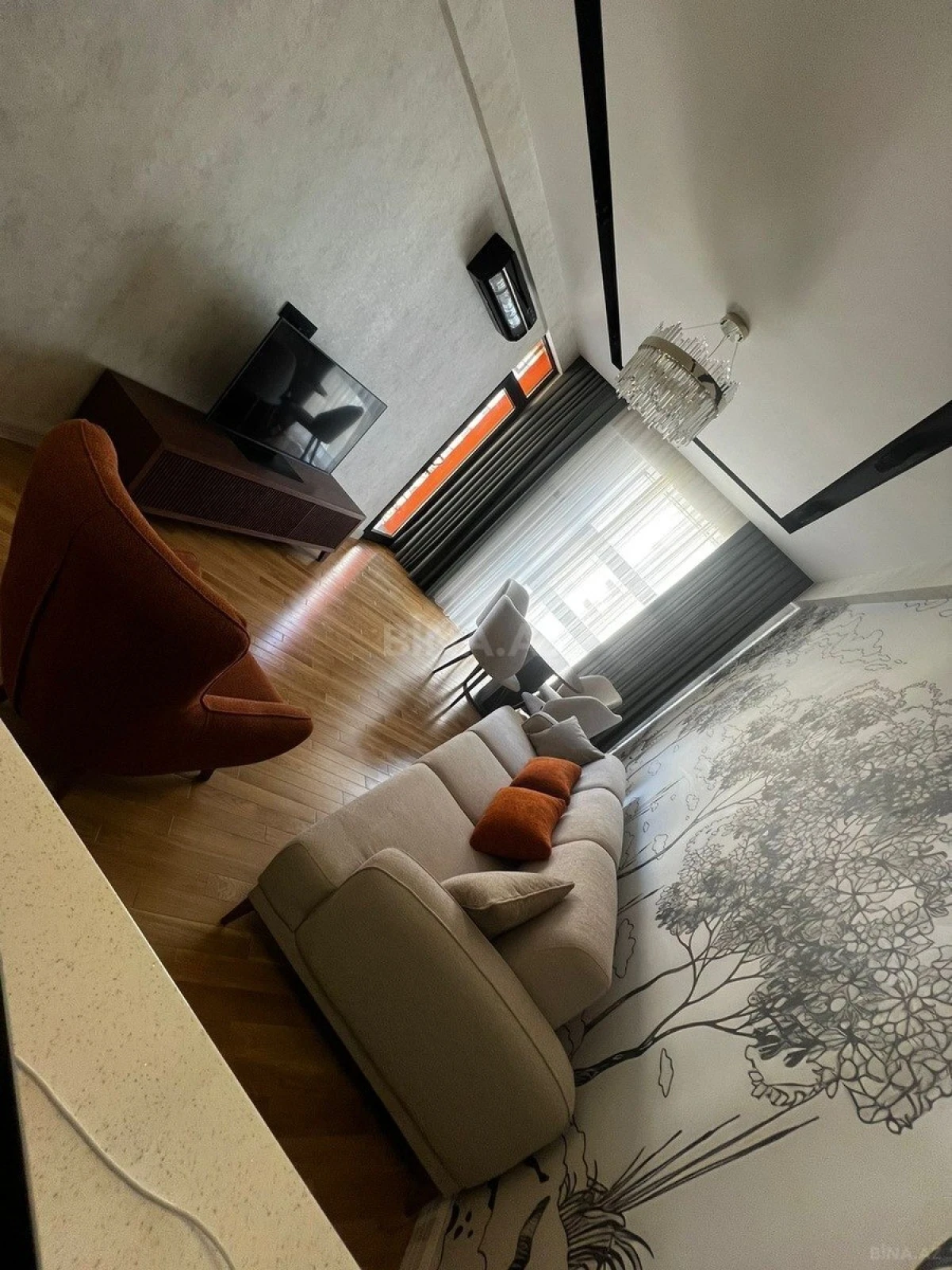 Kirayə verilir 2 otaqlı mənzil 60 m²