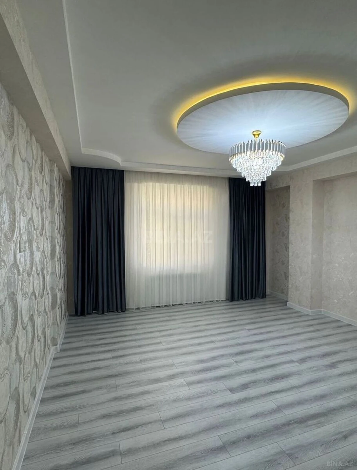 Satılır 2 otaqlı mənzil 56 m²