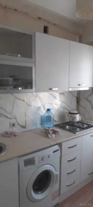 Kirayə verilir 2 otaqlı mənzil 60 m²