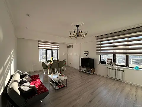 Satılır 2 otaqlı mənzil 100 m²