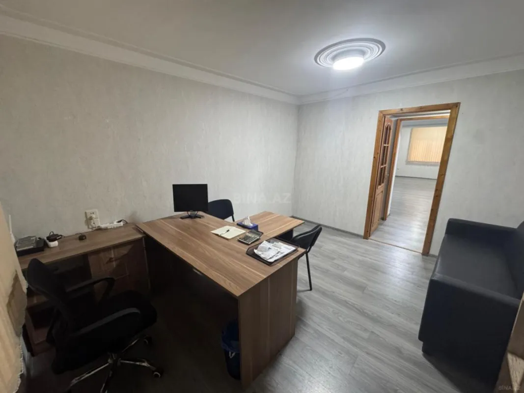 Kirayə verilir 2 otaqlı ofis 60 m²
