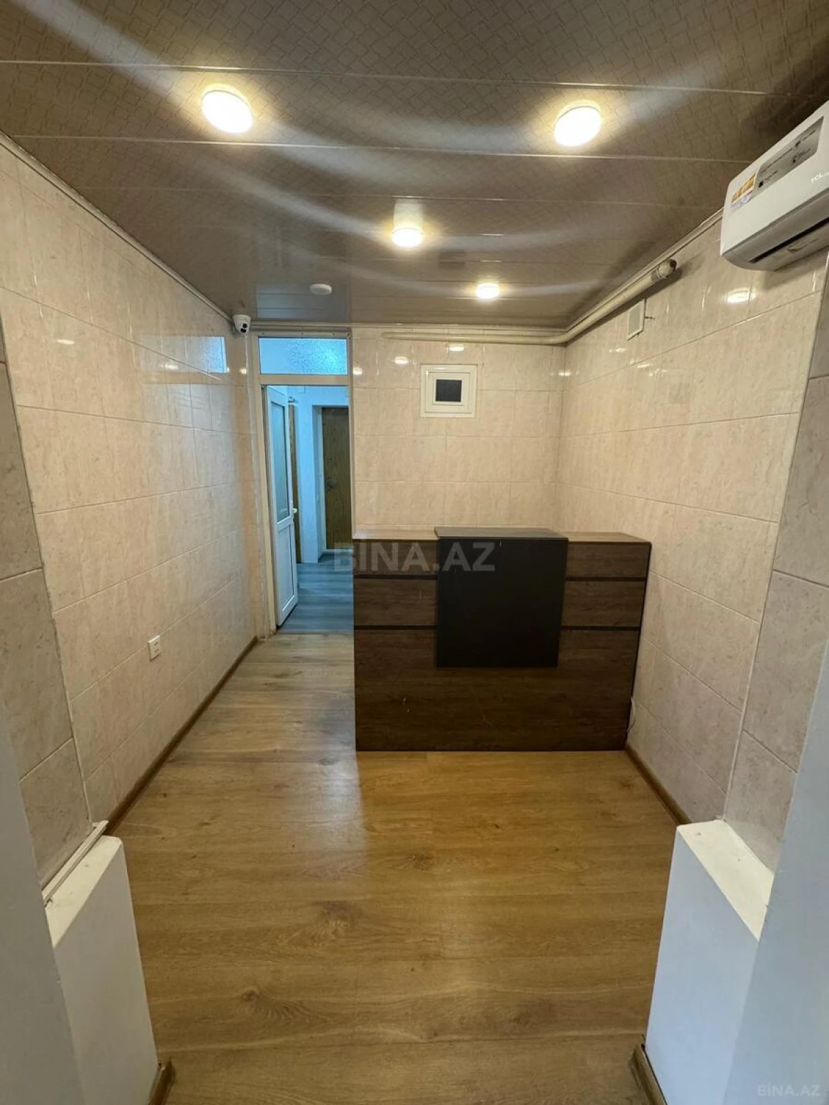 Kirayə verilir 2 otaqlı ofis 60 m²
