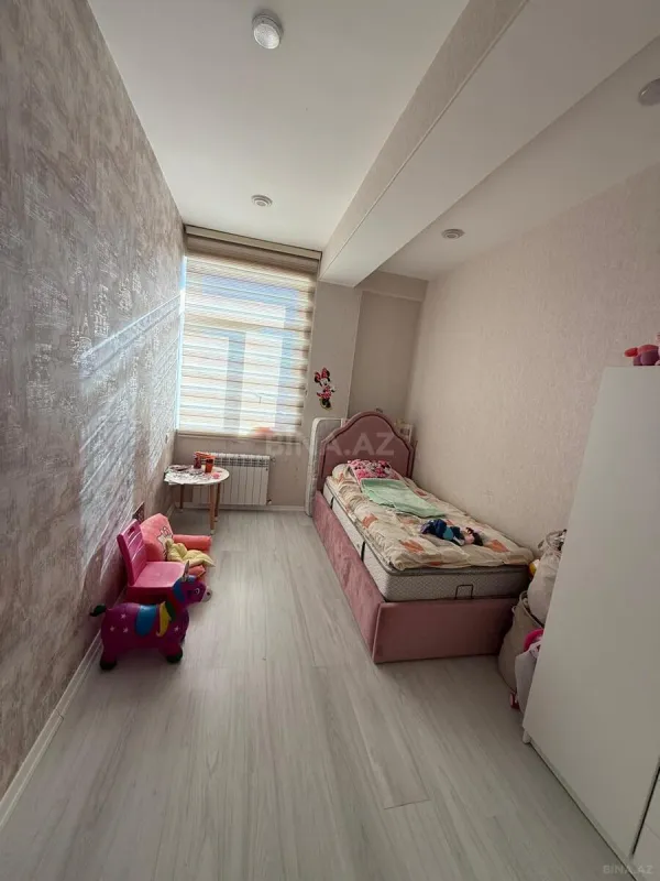 Satılır 3 otaqlı mənzil 95 m²