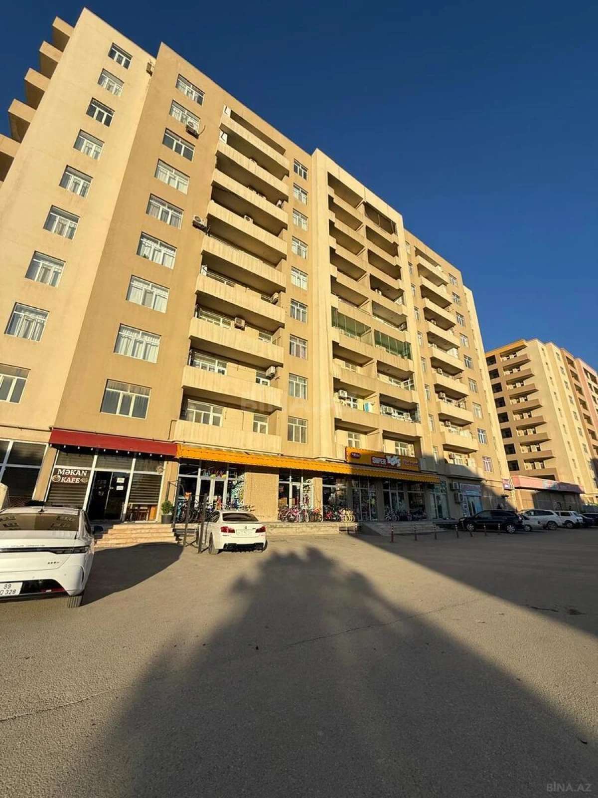Satılır 3 otaqlı mənzil 95 m²