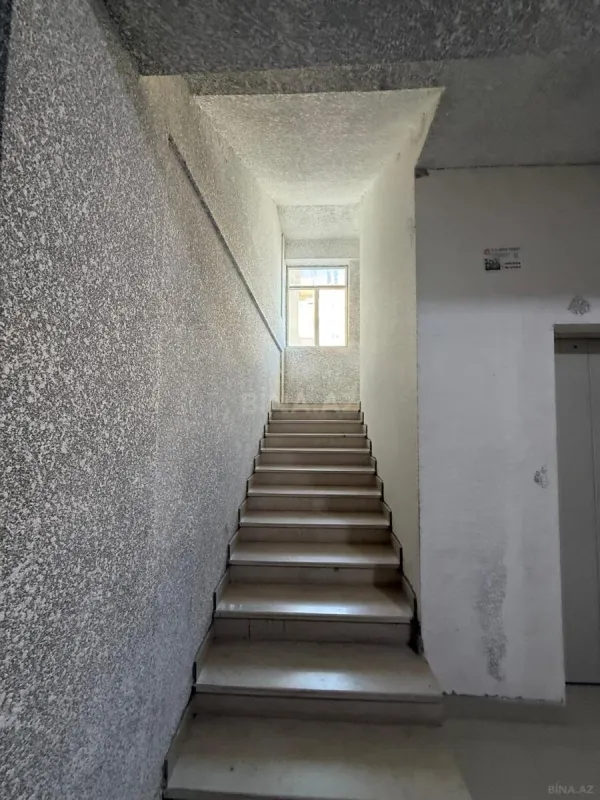 Satılır 3 otaqlı mənzil 95 m²