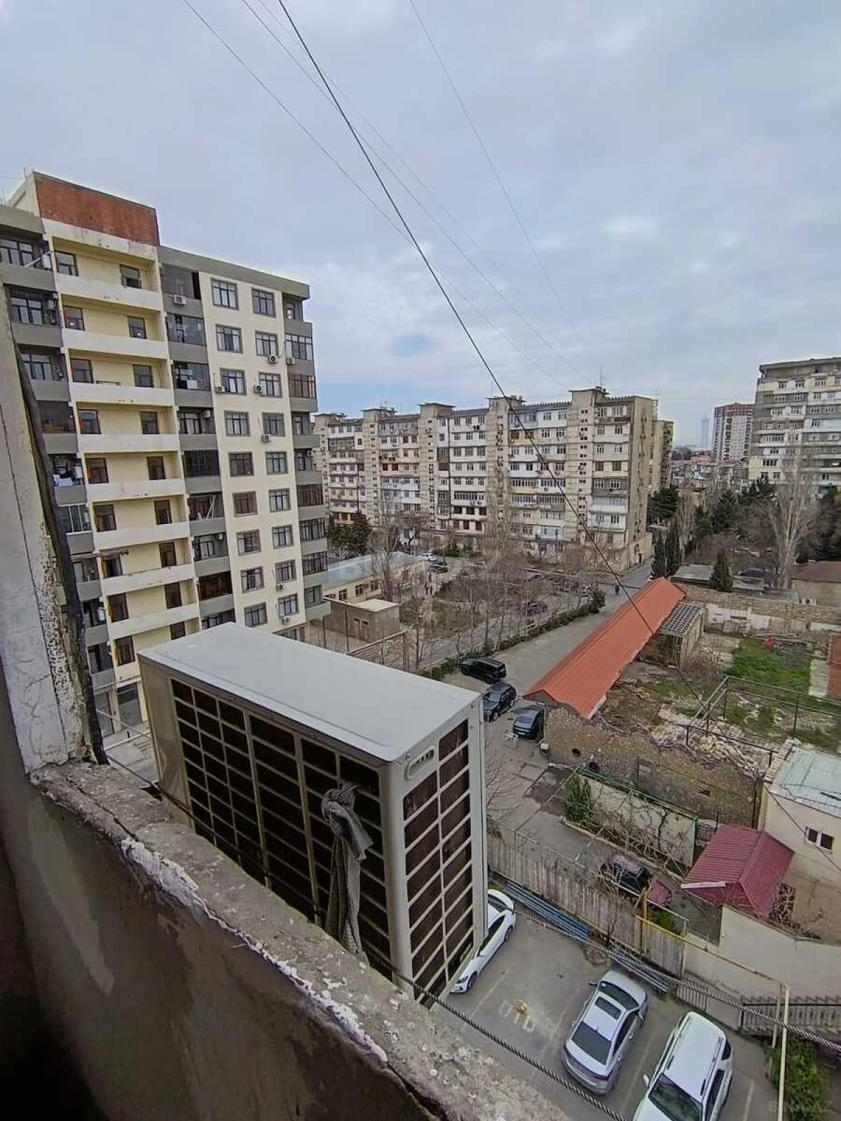 Satılır 4 otaqlı mənzil 87 m²