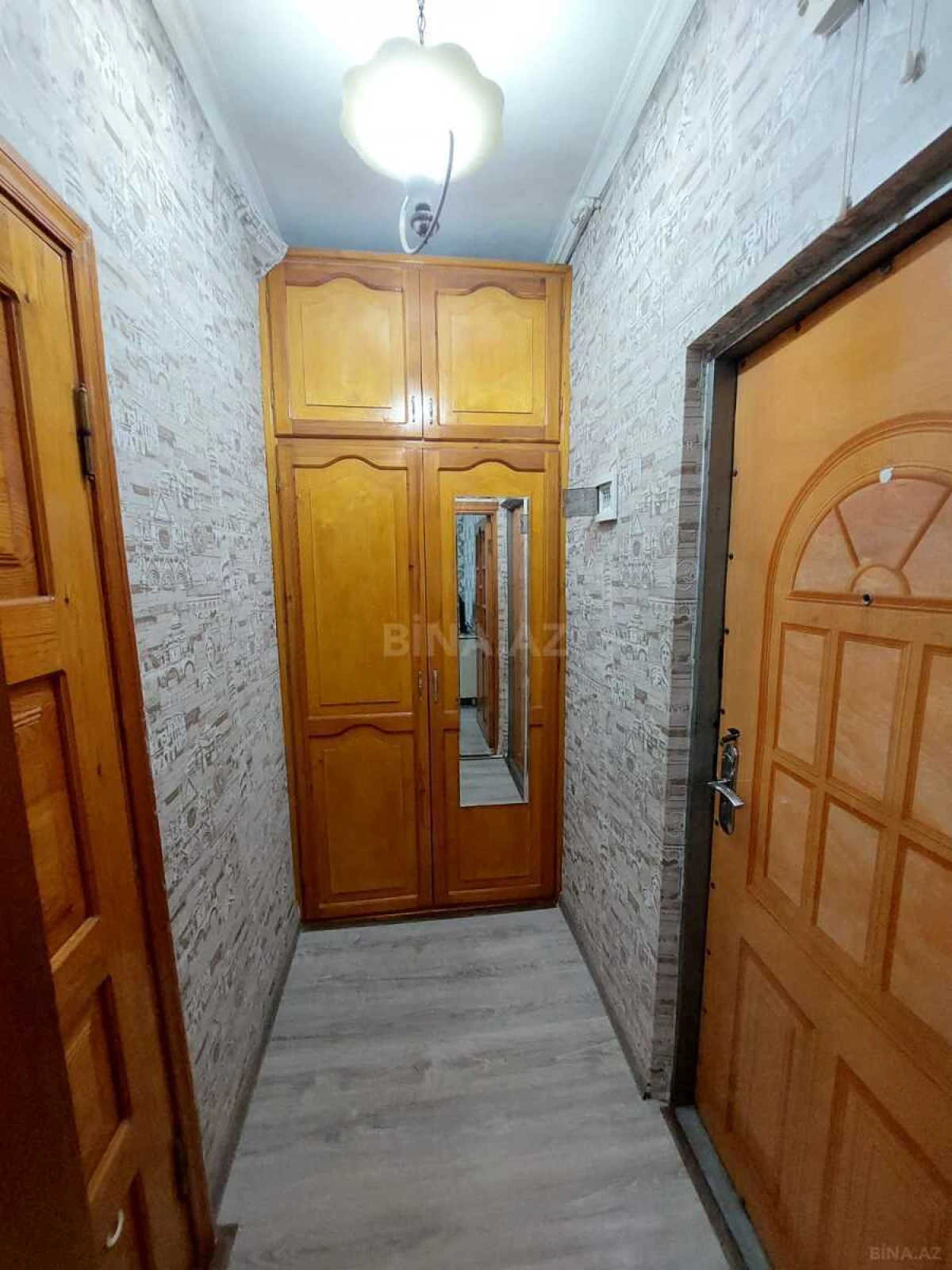 Satılır 2 otaqlı mənzil 45 m²