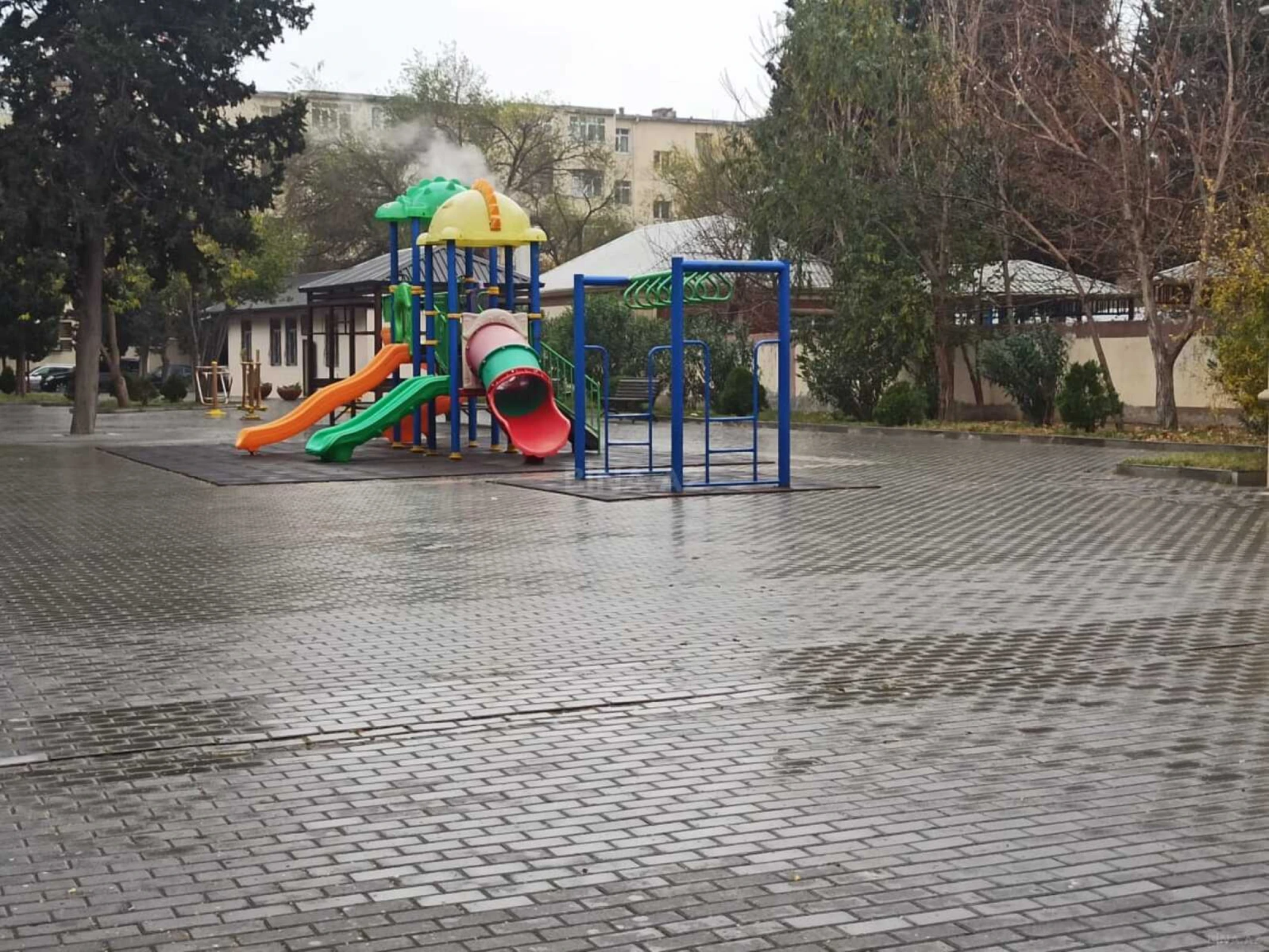 Satılır 2 otaqlı mənzil 45 m²