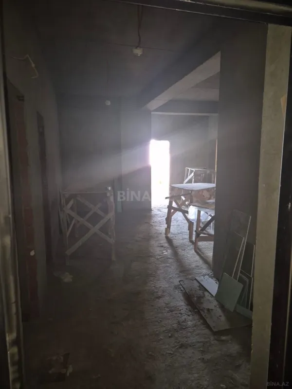 Satılır 3 otaqlı mənzil 122.5 m²