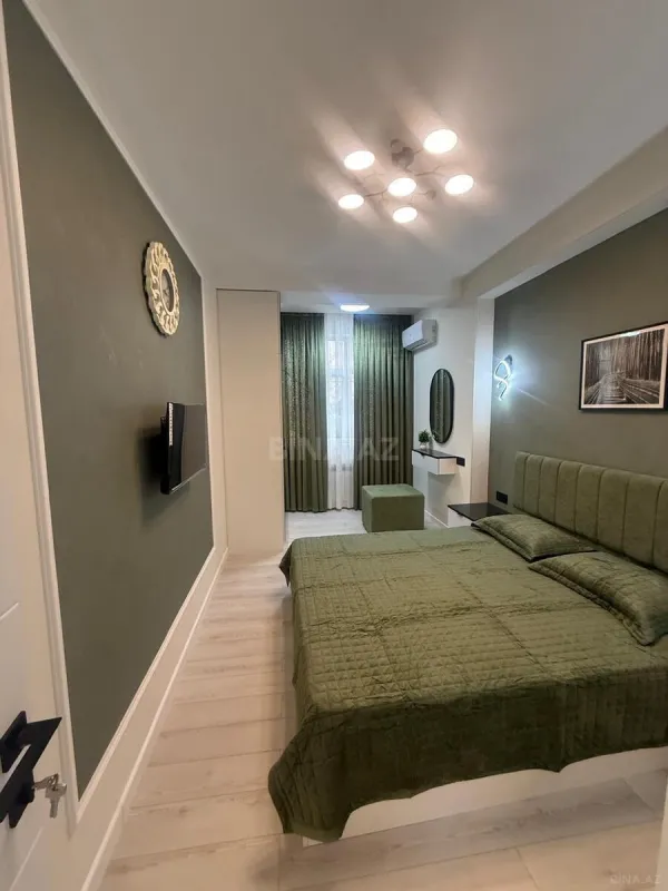 Satılır 2 otaqlı mənzil 78 m²