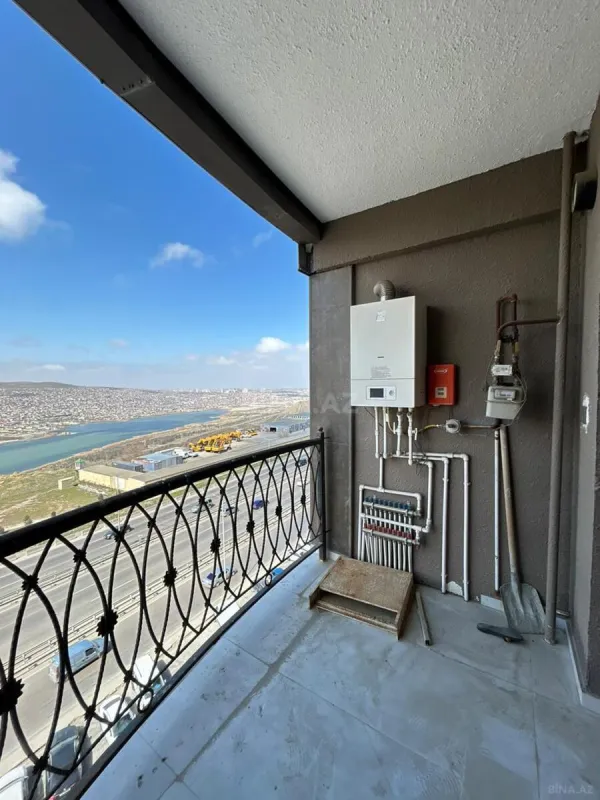 Satılır 3 otaqlı mənzil 98 m²