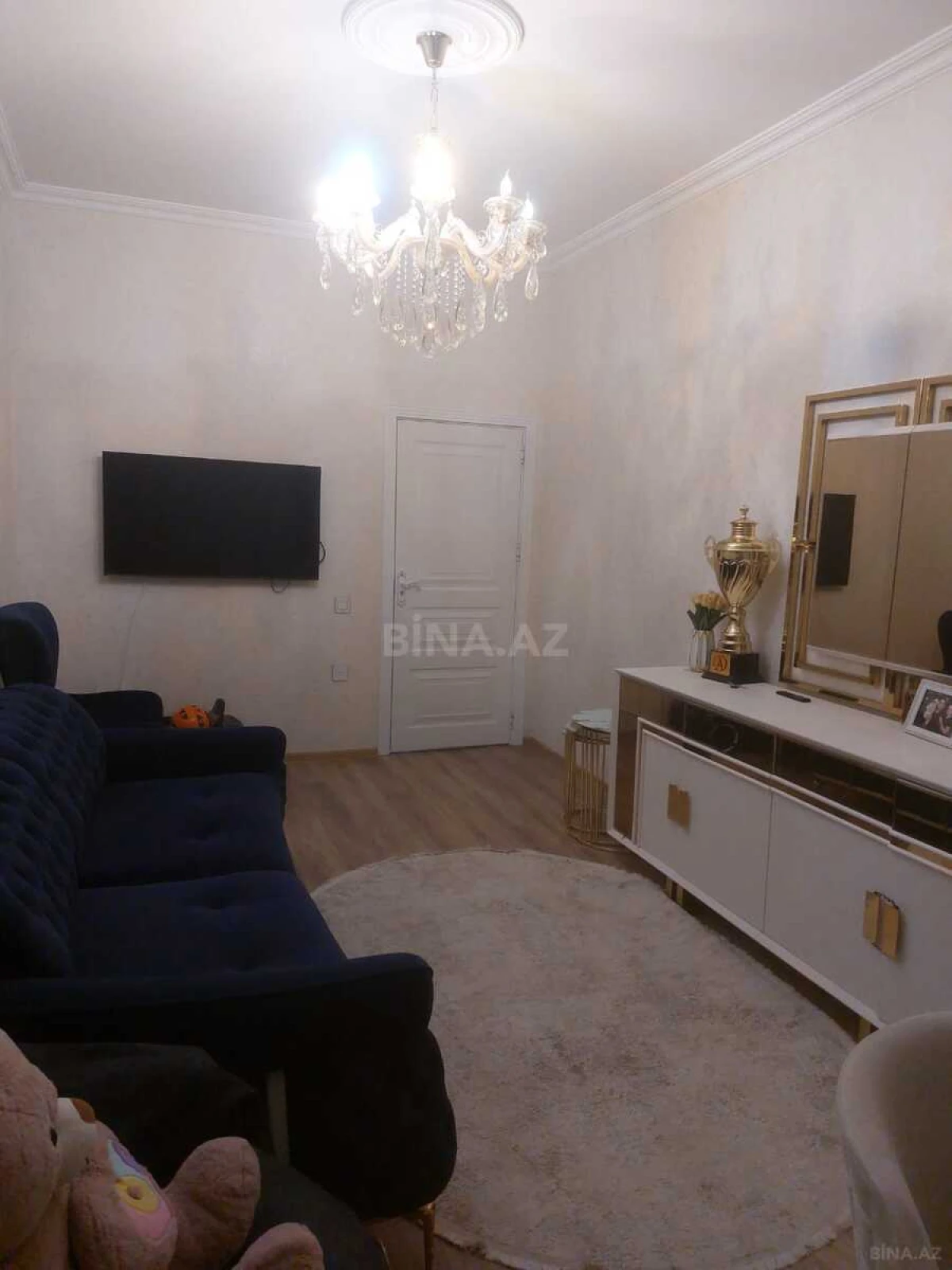 Satılır 2 otaqlı mənzil 74 m²