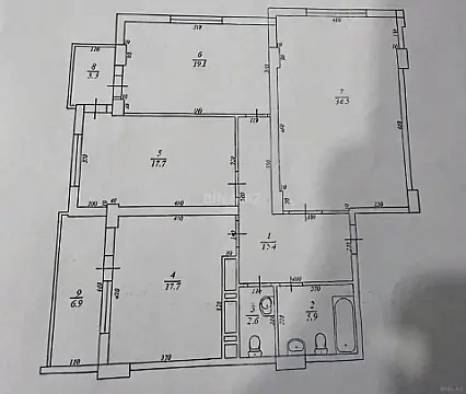 Satılır 3 otaqlı mənzil 125 m²