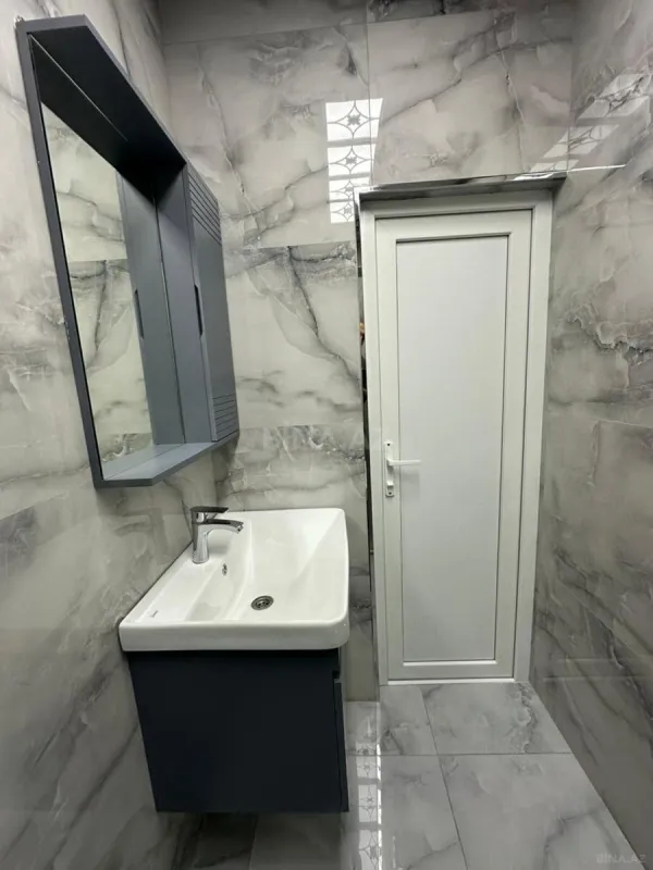 Satılır 3 otaqlı mənzil 64 m²
