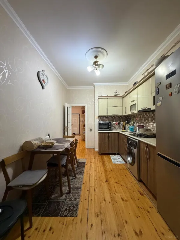 Satılır 3 otaqlı mənzil 92 m²