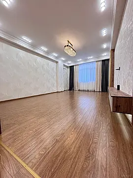 Satılır 3 otaqlı mənzil 140 m²