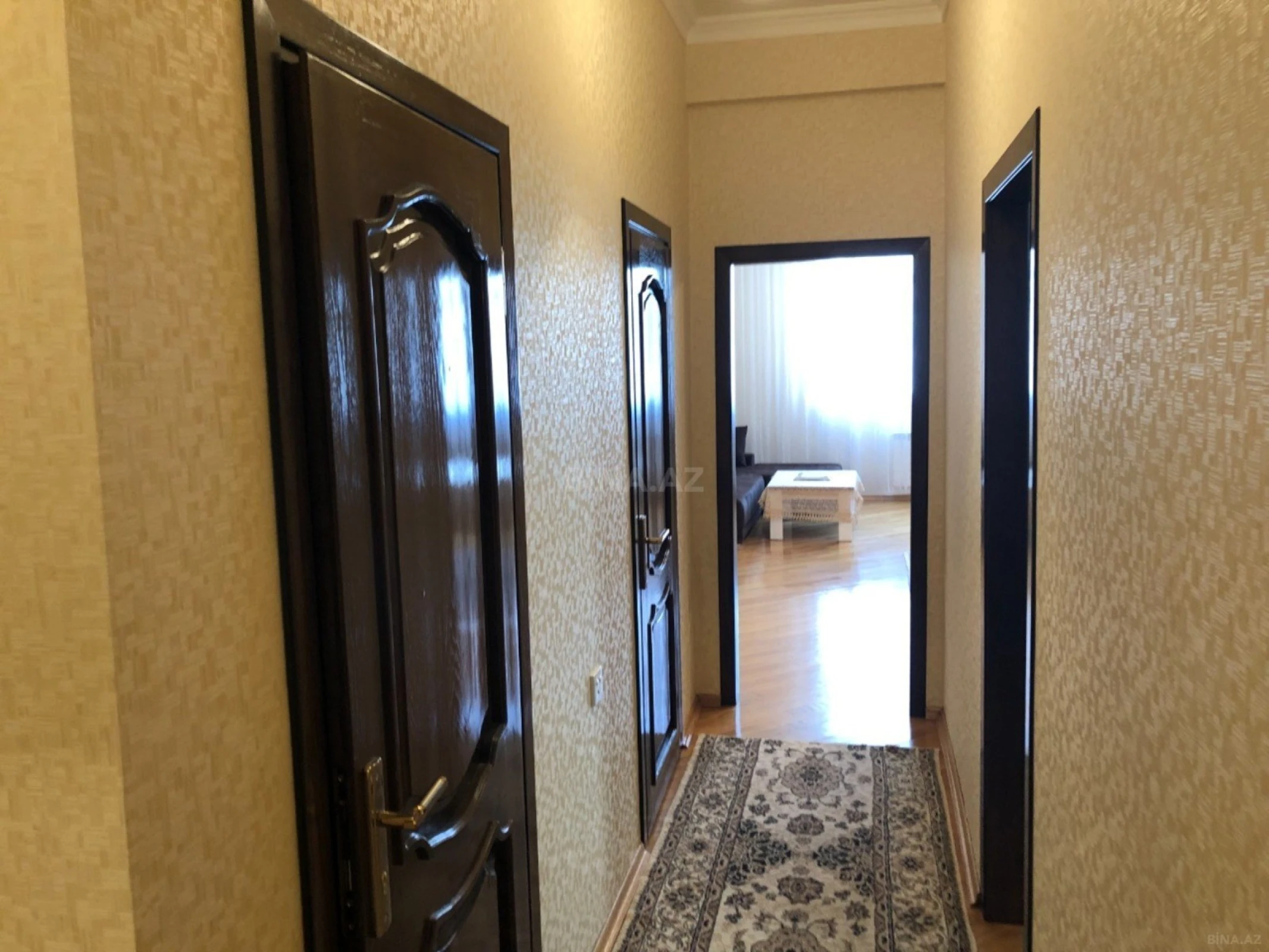 Satılır 2 otaqlı mənzil 90 m²