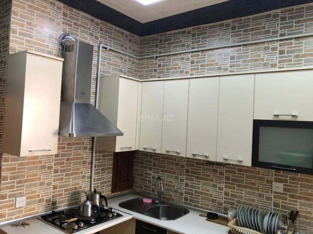 Satılır 2 otaqlı mənzil 90 m²