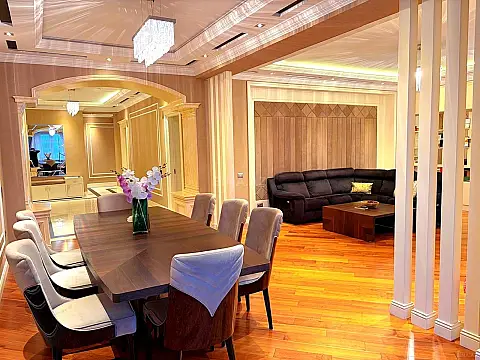 Satılır 4 otaqlı mənzil 215.5 m² — Bakı, Nəsimi 4 otaq 215.50 m²