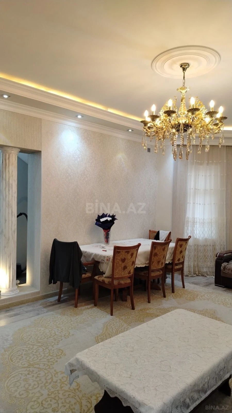 Satılır 7 otaqlı həyət evi 350 m²