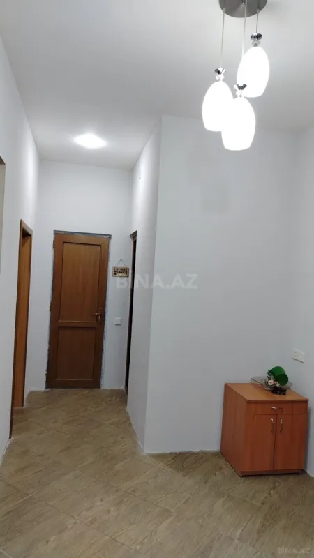Satılır 7 otaqlı həyət evi 350 m²