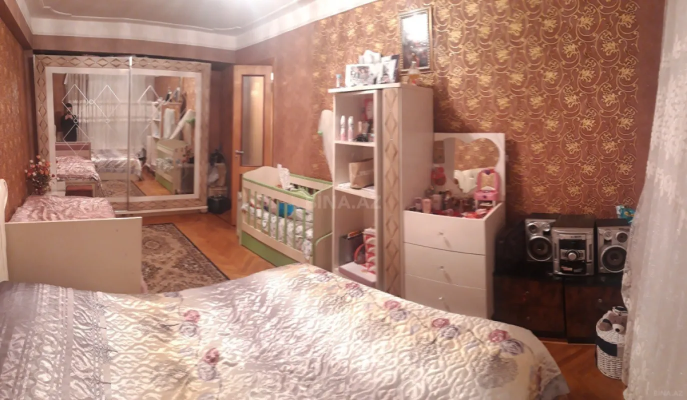 Satılır 3 otaqlı mənzil 90 m²