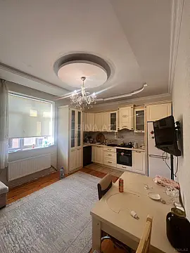 Satılır 4 otaqlı həyət evi 150 m²