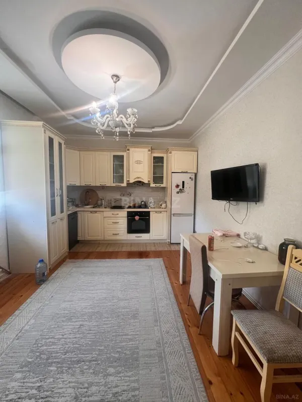 Satılır 4 otaqlı həyət evi 150 m²