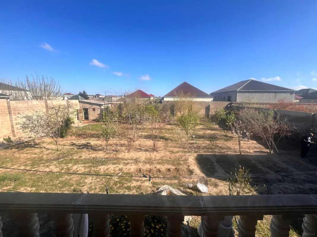 Satılır 4 otaqlı həyət evi 150 m²
