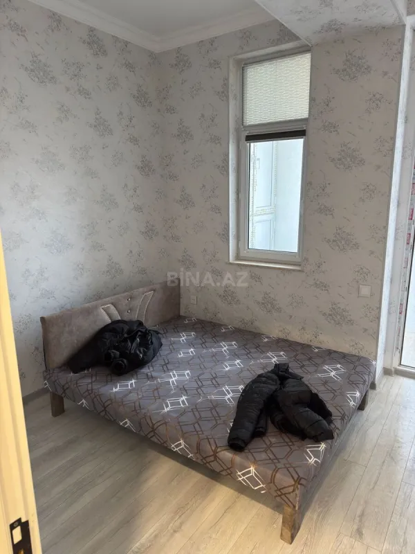 Kirayə verilir 2 otaqlı mənzil 70 m²