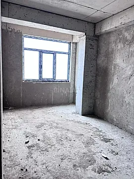 Satılır 4 otaqlı mənzil 110 m²