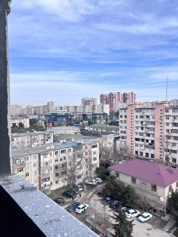 Satılır 4 otaqlı mənzil 110 m²