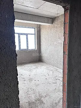 Satılır 4 otaqlı mənzil 110 m²