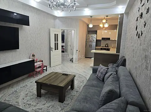 Satılır 2 otaqlı mənzil 66 m²