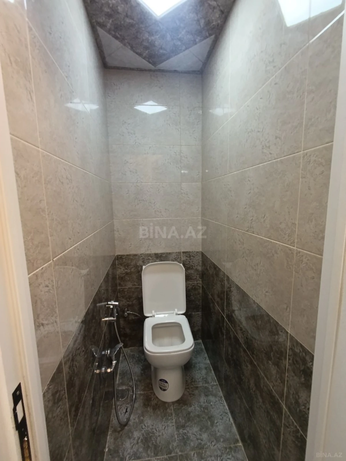 Satılır 3 otaqlı mənzil 67 m²
