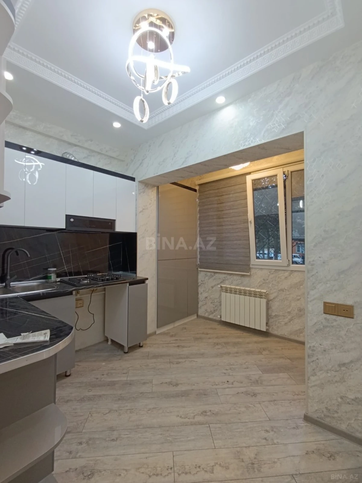 Satılır 3 otaqlı mənzil 67 m²
